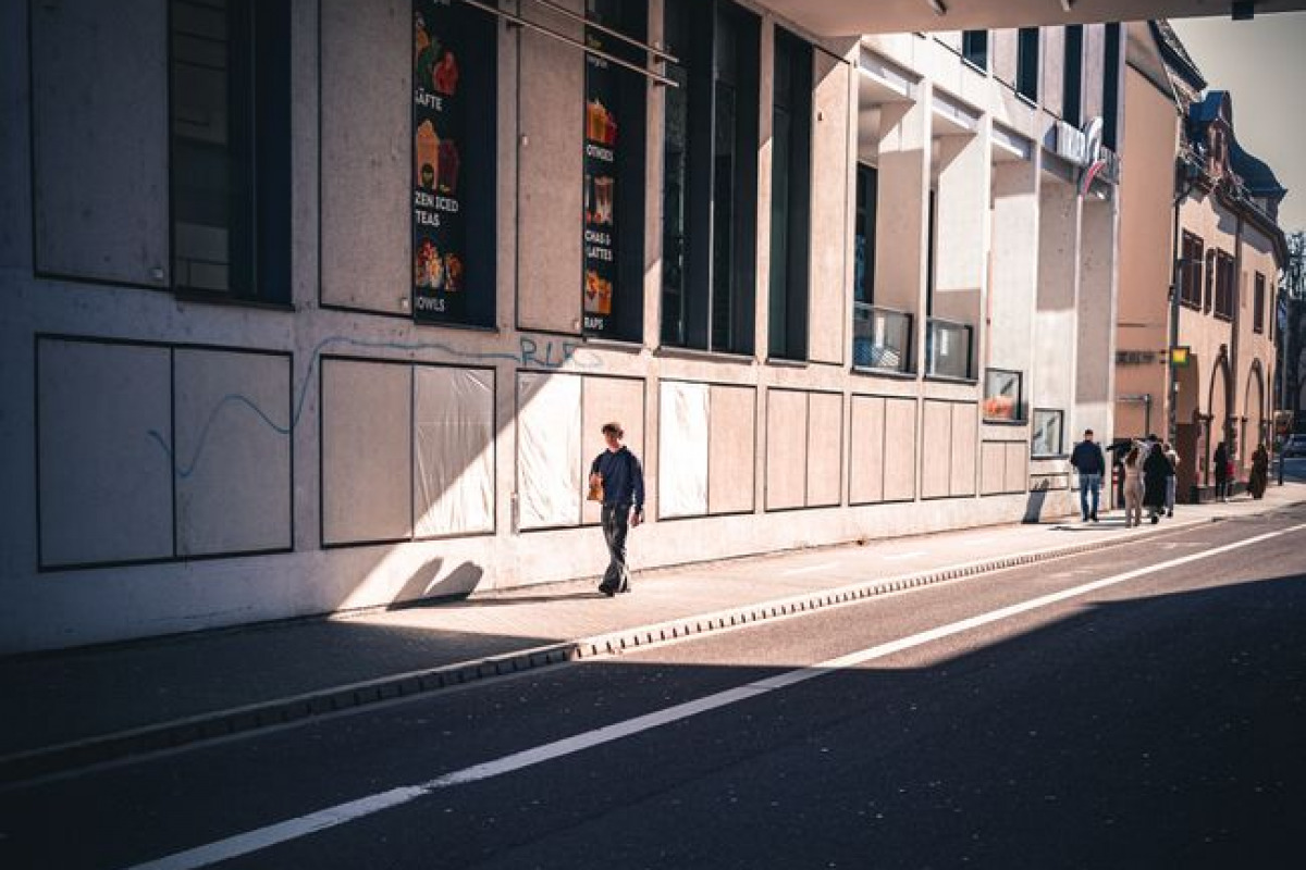 Le rôle des réseaux sociaux dans la normalisation Le rôle des réseaux sociaux dans la normalisation